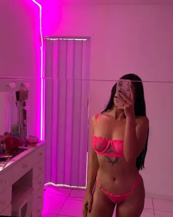 OnlyFans account  babygirlmoon9 avatar 1