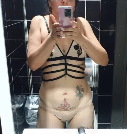 OnlyFans cuenta candybel1308 avatar 1