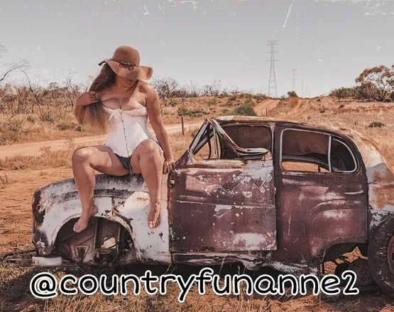OnlyFans cuenta countryfunanne2 header 2