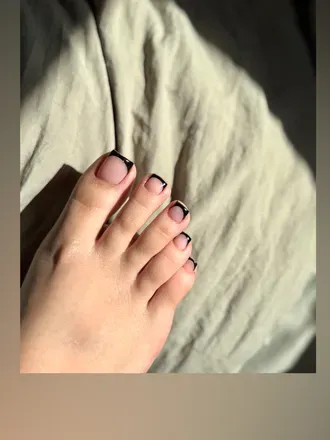 OnlyFans cuenta justfeetsyy header 2