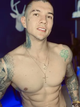 OnlyFans cuenta thomasbrandfree header 2
