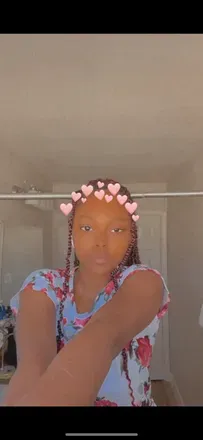 OnlyFans account  vanahdollz header 2