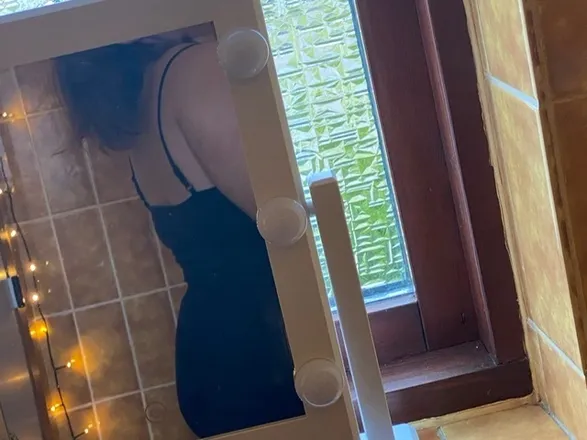OnlyFans cuenta lindaoliviart header 2