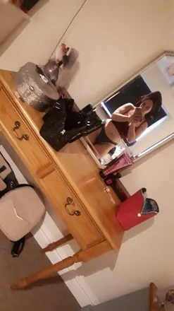 OnlyFans cuenta u57354844 header 2