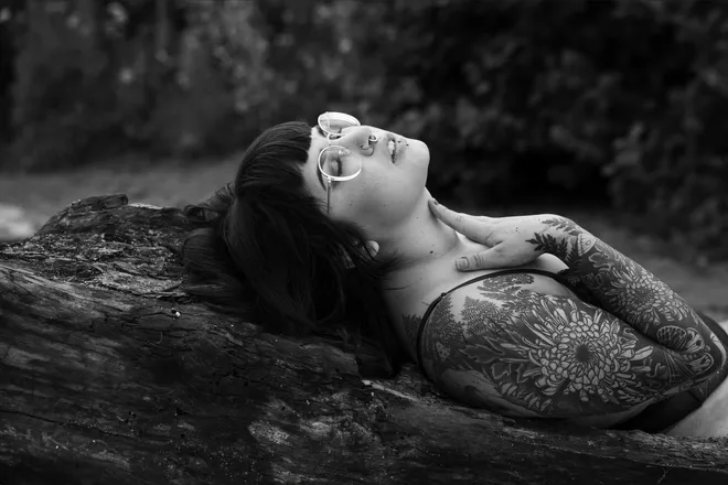 OnlyFans cuenta jenhollyfree header 2
