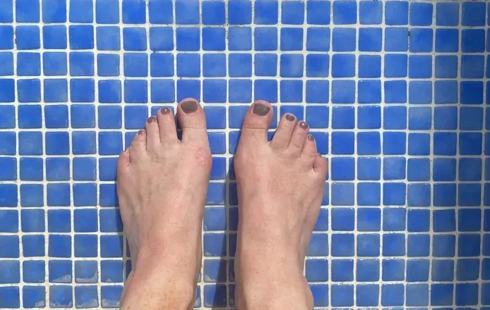OnlyFans cuenta barefootwife avatar 1
