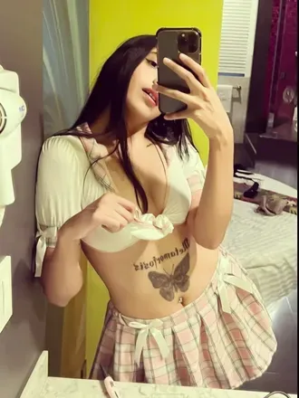OnlyFans cuenta emiliasua avatar 1