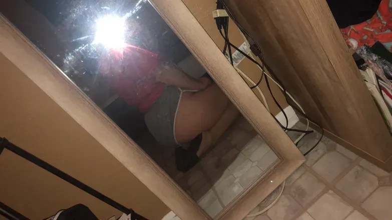 OnlyFans cuenta snowbunnypeaches avatar 1