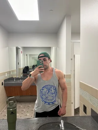OnlyFans cuenta therealkeyster header 2