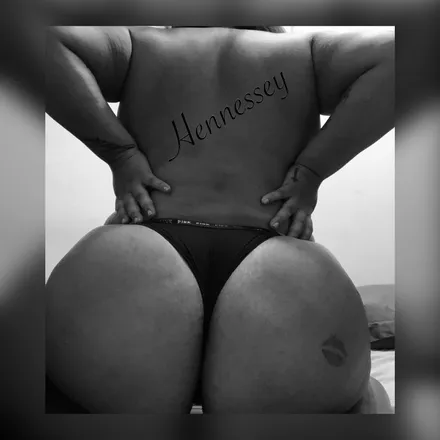 OnlyFans cuenta hennessey69 header 2