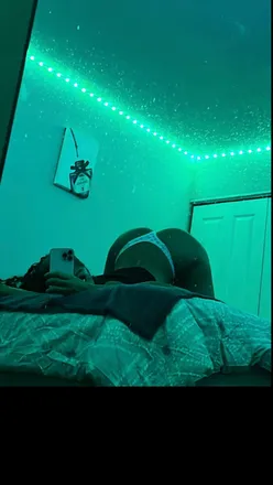 OnlyFans cuenta itst00tieru header 2