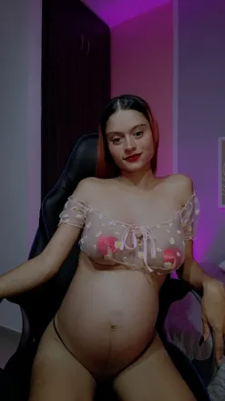 OnlyFans cuenta karolina1011 header 2