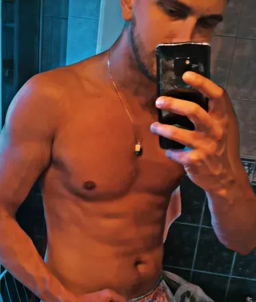 OnlyFans cuenta s44mik avatar 1