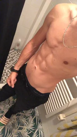 OnlyFans cuenta fitboyofficial header 2