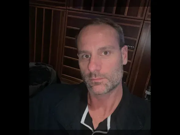 OnlyFans cuenta brian_l_2019 avatar 1