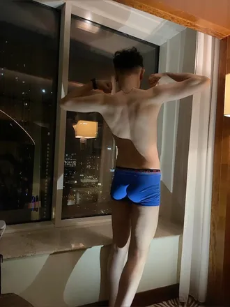 OnlyFans cuenta alexcim header 2