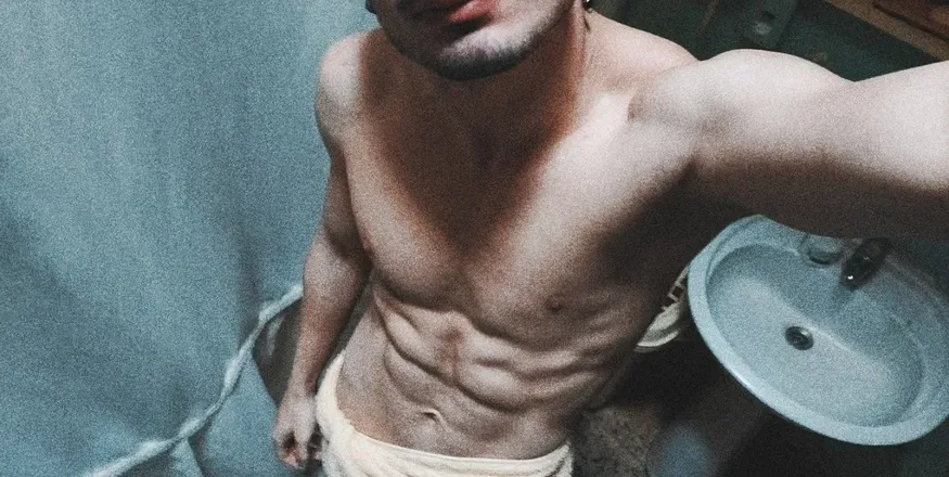 OnlyFans cuenta nikonlynik header 2