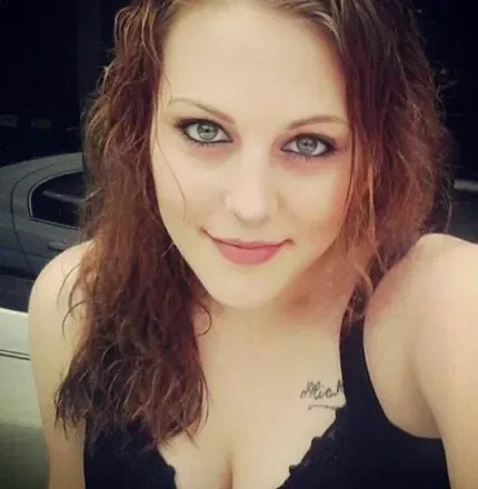 OnlyFans account  mandigee avatar 1