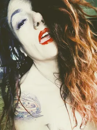 OnlyFans account  redphoenixfire avatar 1