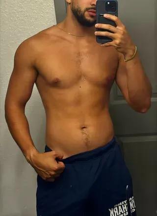 OnlyFans cuenta pablolatin08 avatar 1