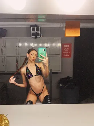 OnlyFans cuenta nnimzay avatar 1