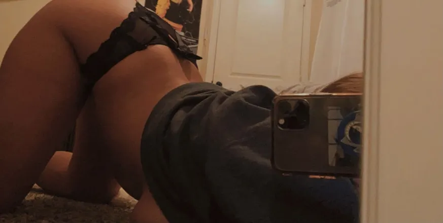 OnlyFans cuenta foxyroxie7 header 2