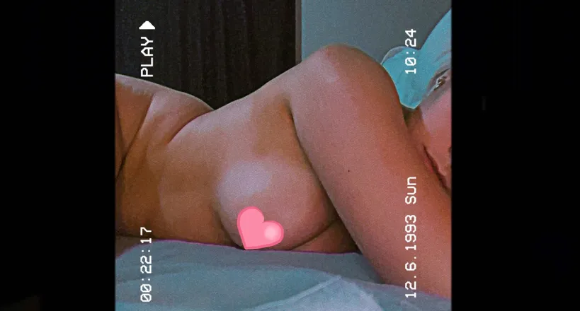 OnlyFans cuenta jenn_jenn21 header 2