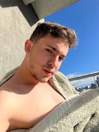 OnlyFans account  sebaspcc avatar 1