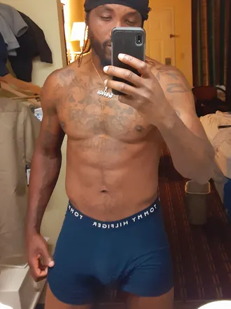 OnlyFans account  u213723057 header 2
