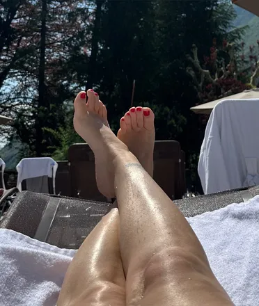OnlyFans cuenta piedinimagici05 header 2