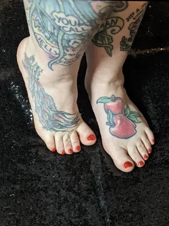 OnlyFans account  megantheesizeseven avatar 1