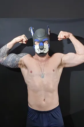OnlyFans account  astra_muscle_tank header 2