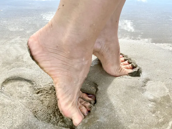 OnlyFans cuenta kiimeeshowsherfeet header 2