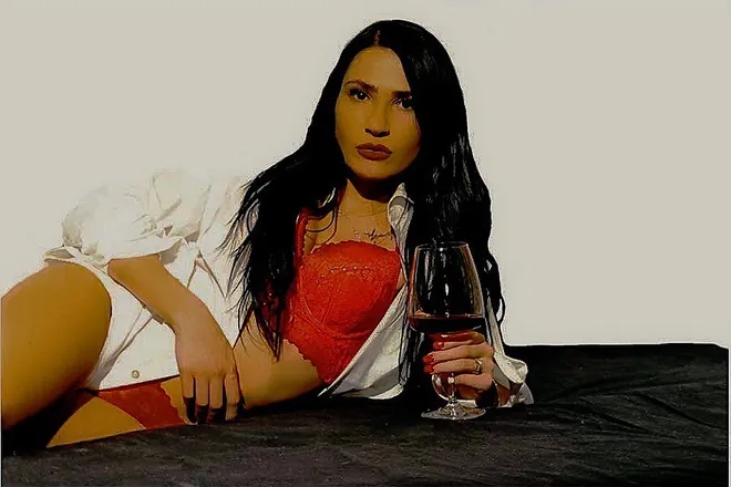 OnlyFans cuenta andreeaaluizaa header 2