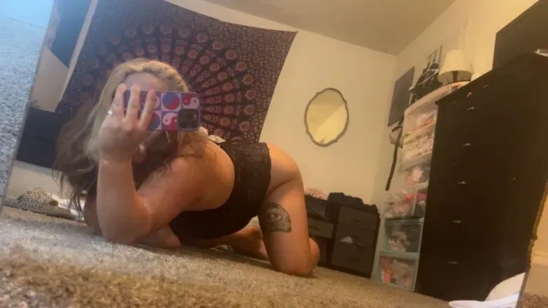 OnlyFans account  ashleyhenley header 2