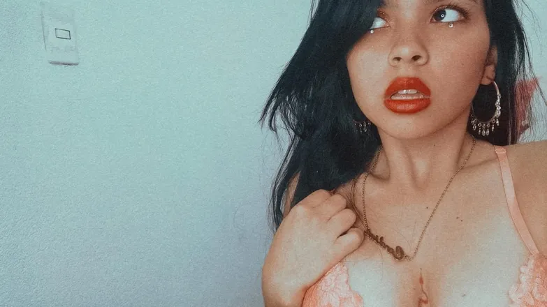 OnlyFans cuenta mcarolinavt header 2