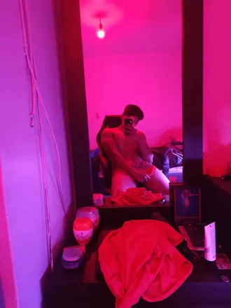 OnlyFans cuenta ezziorossi header 2
