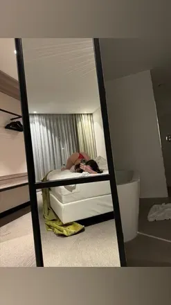 OnlyFans account  queenriaa header 2