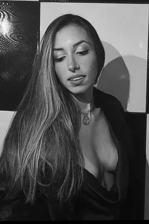 OnlyFans cuenta julinhasllv avatar 1