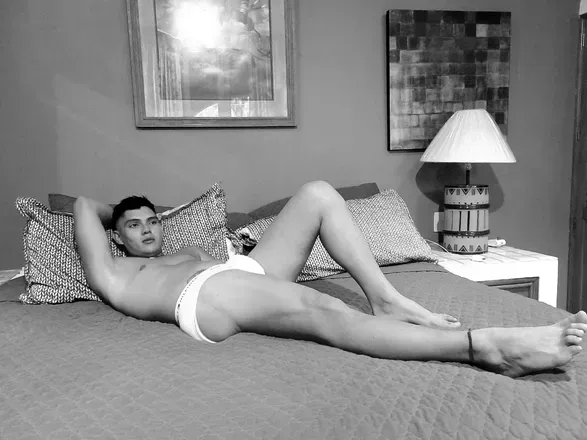 OnlyFans cuenta ianlatino2000 header 2