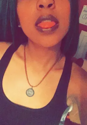 OnlyFans cuenta lizzybstoner avatar 1
