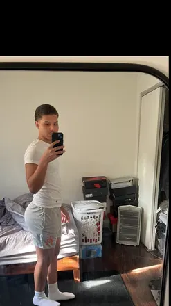 OnlyFans account  deleteduser37545754 header 2