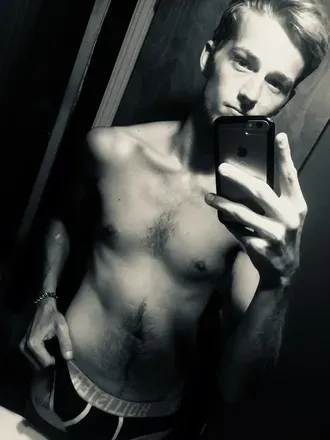 OnlyFans cuenta tyleroverton12 avatar 1