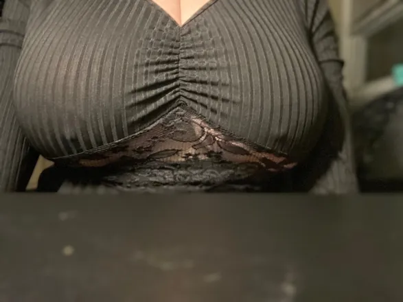 OnlyFans cuenta mysterious1236 header 2