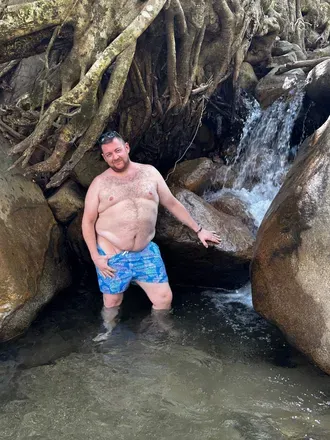 OnlyFans account  thickdbear avatar 1