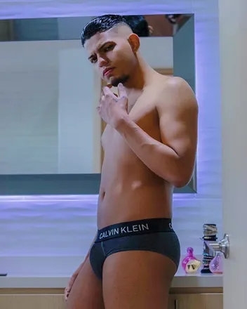 OnlyFans cuenta ryannr header 2