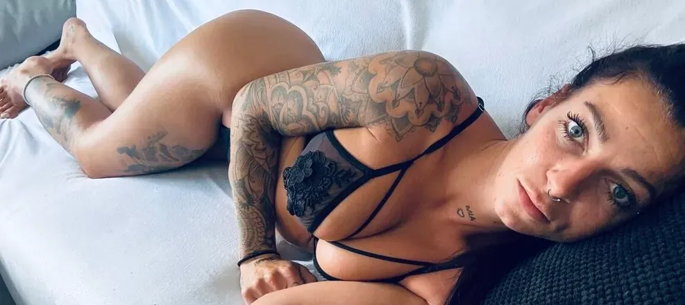 OnlyFans cuenta maai_lopez header 2
