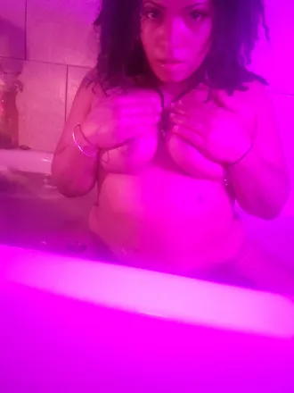 OnlyFans cuenta aquaria111 header 2