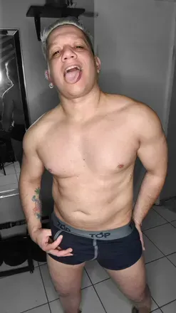 OnlyFans account  harolw avatar 1