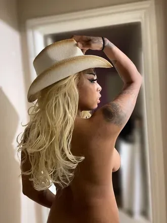 OnlyFans cuenta bbybatxo avatar 1